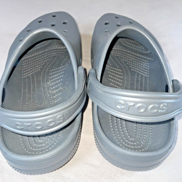 Crocs Unisex Classic Gray Clogs W 6 M 4 Slip On Shoes Waterproof Sandals Kids - Picture 5 of 9